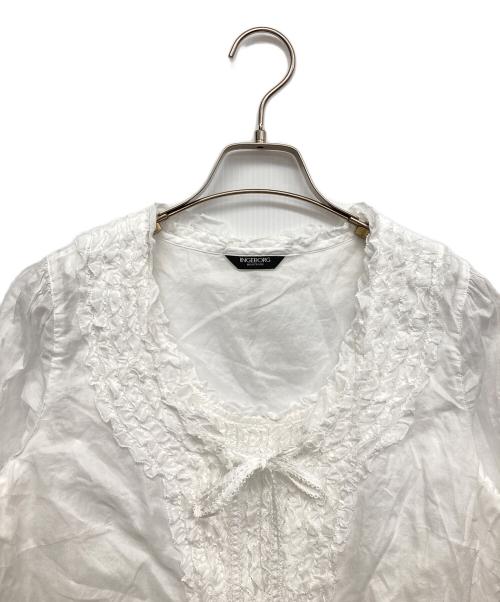 INGEBORG（インゲボルグ）INGEBORG (インゲボルグ) フリルブラウス ホワイト サイズ:11の古着・服飾アイテム
