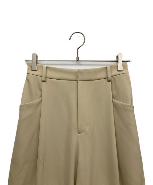 BEAUTY&YOUTH（ビューティーアンドユース）BEAUTY&YOUTH (ビューティーアンドユース) ツイル バックゴム ストレート パンツ ベージュ サイズ:Mの古着・服飾アイテム