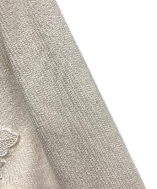 M'S GRACY（エムズグレイシー）M'S GRACY (エムズグレイシー) 刺繍カットソー ホワイト サイズ:38の古着・服飾アイテム