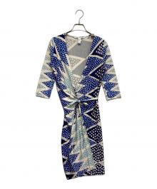 DIANE VON FURSTENBERG（ダイアンフォンファステンバーグ）の古着「カシュクール半袖シルクワンピース」｜ブルー