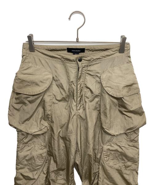 entire studios（エンタイアスタジオ）ENTIRE STUDIOS (エンタイアスタジオ) ナイロンカーゴパンツ ベージュ サイズ:XSの古着・服飾アイテム