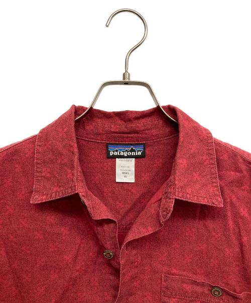 Patagonia（パタゴニア）Patagonia (パタゴニア) MIGRATION HEMP SHIRT レッド サイズ:XSの古着・服飾アイテム