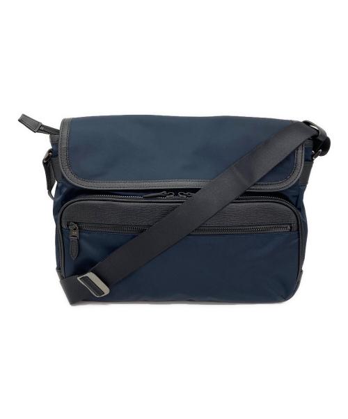 TAKEO KIKUCHI（タケオキクチ）TAKEO KIKUCHI (タケオキクチ) ナイロンメッセンジャーバッグ ネイビーの古着・服飾アイテム