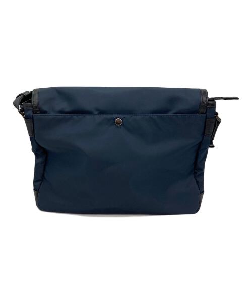 TAKEO KIKUCHI（タケオキクチ）TAKEO KIKUCHI (タケオキクチ) ナイロンメッセンジャーバッグ ネイビーの古着・服飾アイテム