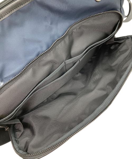 TAKEO KIKUCHI（タケオキクチ）TAKEO KIKUCHI (タケオキクチ) ナイロンメッセンジャーバッグ ネイビーの古着・服飾アイテム