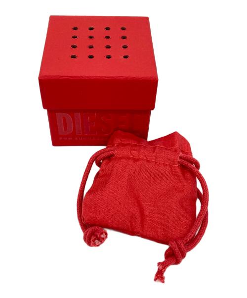 DIESEL（ディーゼル）DIESEL (ディーゼル) ロゴピアスの古着・服飾アイテム