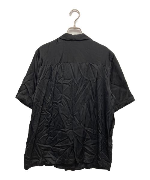 MANOF（マノフ）MANOF (マノフ) SATIN OVER SHIRTS ブラック サイズ:Fの古着・服飾アイテム
