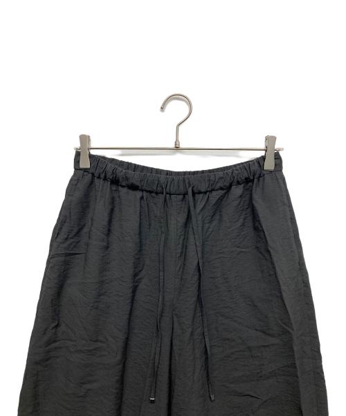 INDIVI（インディヴィ）INDIVI (インディヴィ) ドロストワイドパンツ ブラック サイズ:38の古着・服飾アイテム