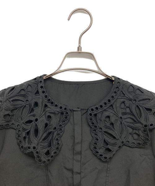 CELFORD（セルフォード）CELFORD (セルフォード) ビックスカラップカラーブラウス ブラック サイズ:36の古着・服飾アイテム