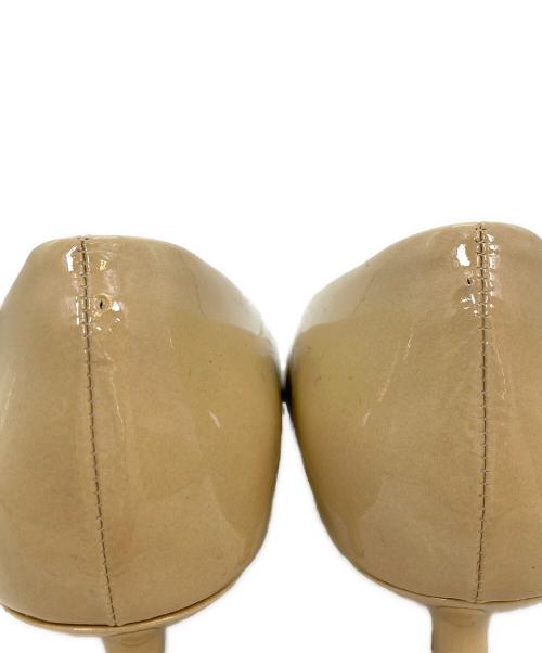 ANTEPRIMA（アンテプリマ）ANTEPRIMA (アンテプリマ) パテントレザーパンプス ベージュ サイズ:24の古着・服飾アイテム
