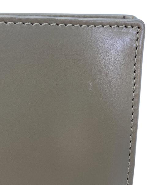 GUCCI（グッチ）GUCCI (グッチ) 2つ折り財布 ベージュの古着・服飾アイテム