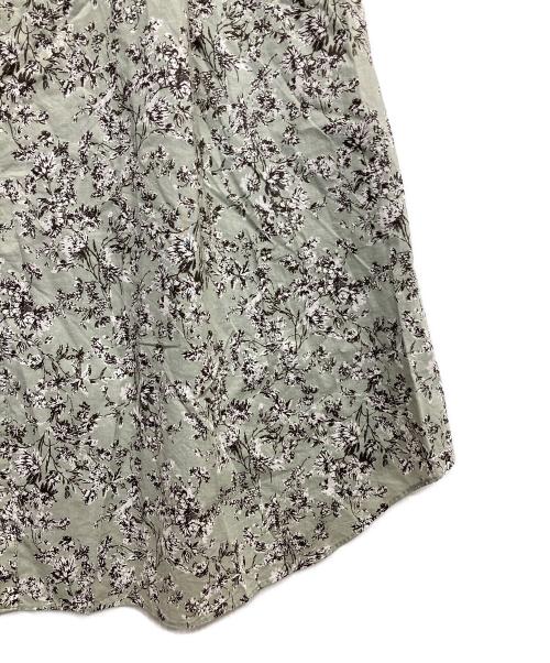 La TOTALITE（ラ ト―タリテ）La TOTALITE (ラ ト―タリテ) サイドタックスキッパーワンピース グリーン サイズ:38の古着・服飾アイテム