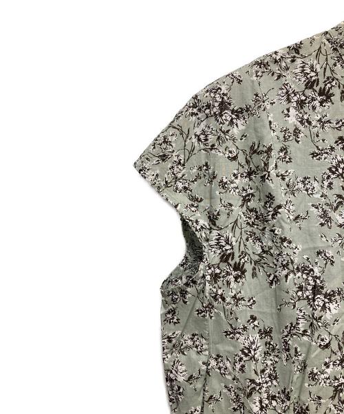 La TOTALITE（ラ ト―タリテ）La TOTALITE (ラ ト―タリテ) サイドタックスキッパーワンピース グリーン サイズ:38の古着・服飾アイテム