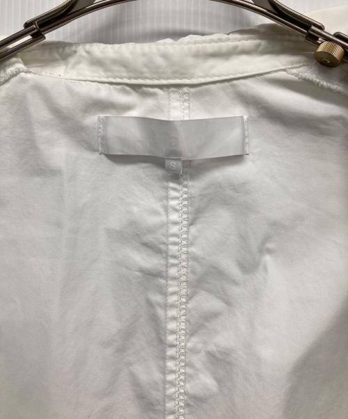 TAO COMME des GARCONS（タオ コムデギャルソン）TAO COMME des GARCONS (タオ コムデギャルソン) ポリエステル ステッチワーク ベルテッド コート ホワイト サイズ:Sの古着・服飾アイテム