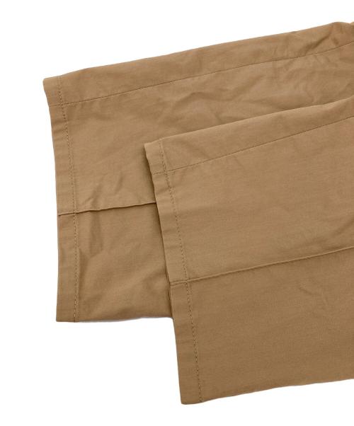 giab's ARCHIVIO（ジャブス アルキヴィオ）giab's ARCHIVIO (ジャブス アルキヴィオ) センタープレスパンツ ベージュ サイズ:48の古着・服飾アイテム