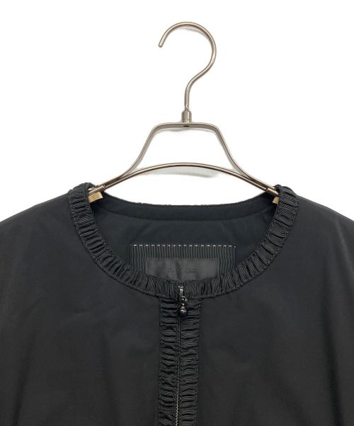 TO BE CHIC（トゥービーシック）TO BE CHIC (トゥービーシック) 中綿Wジップビジューコート ブラック サイズ:42の古着・服飾アイテム