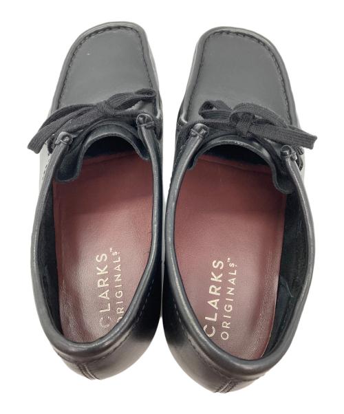 CLARKS（クラークス）CLARKS (クラークス) ワラビーシューズ ブラック サイズ:260の古着・服飾アイテム