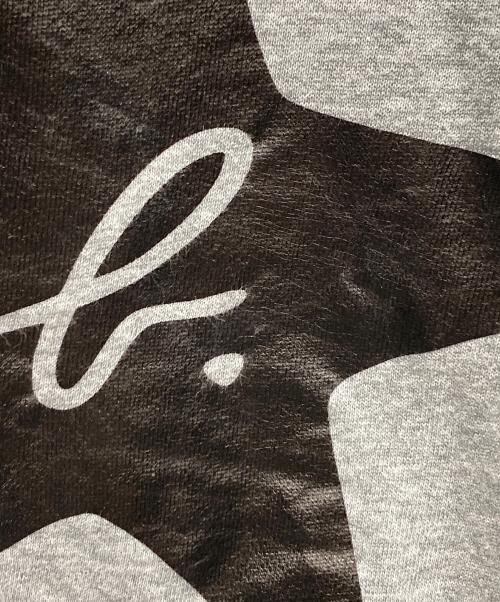 To b. by agnes b.（トゥービー バイ アニエスベー）To b. by agnes b. (トゥービー バイ アニエスベー) プルオーバーパーカー グレー サイズ:38の古着・服飾アイテム