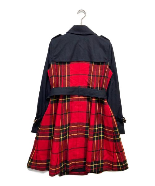 BLUE LABEL CRESTBRIDGE（ブルーレーベルクレストブリッジ）BLUE LABEL CRESTBRIDGE (ブルーレーベルクレストブリッジ) ウールトレンチコート ブラック×レッド サイズ:38の古着・服飾アイテム