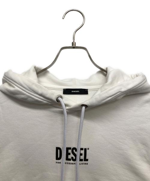 DIESEL（ディーゼル）DIESEL (ディーゼル) ロゴプリントフーディー ホワイト サイズ:XSの古着・服飾アイテム