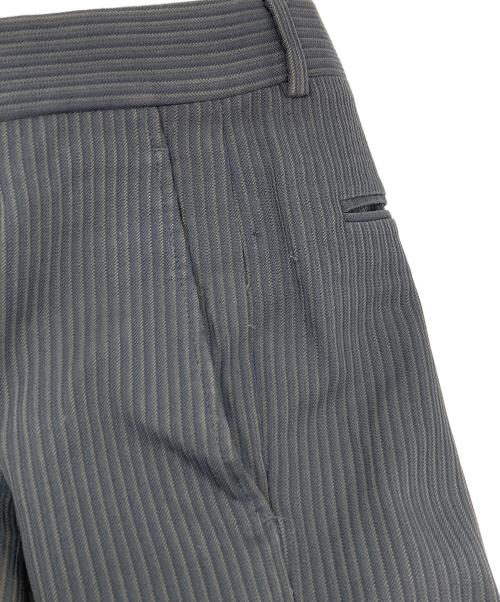 ARMANI COLLEZIONI（アルマーニ コレツィオーニ）ARMANI COLLEZIONI (アルマーニ コレツィオーニ) セットアップスーツ ブラック サイズ:48の古着・服飾アイテム