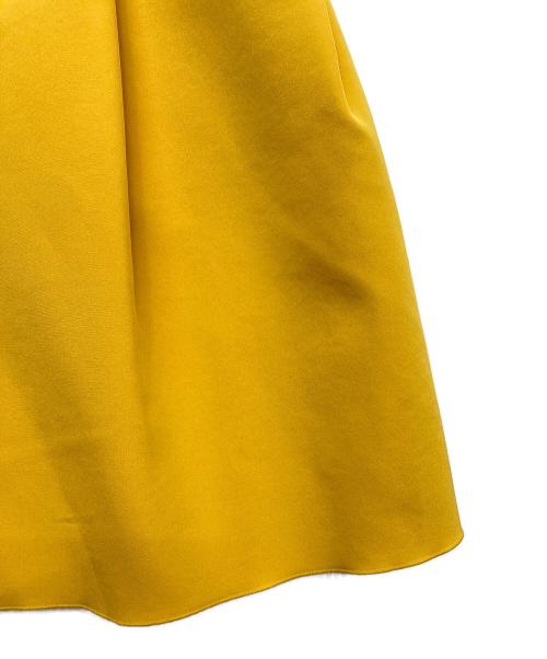 FOXEY NEWYORK（フォクシーニューヨーク）FOXEY NEWYORK (フォクシーニューヨーク) リプスフレアースカート イエロー サイズ:38の古着・服飾アイテム
