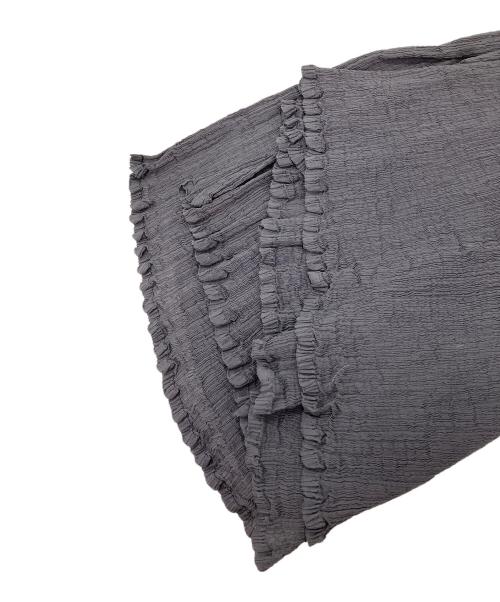 me ISSEY MIYAKE（ミーイッセイ ミヤケ）me ISSEY MIYAKE (ミーイッセイ ミヤケ) ノースリーブワンピース グレー サイズ:無しの古着・服飾アイテム