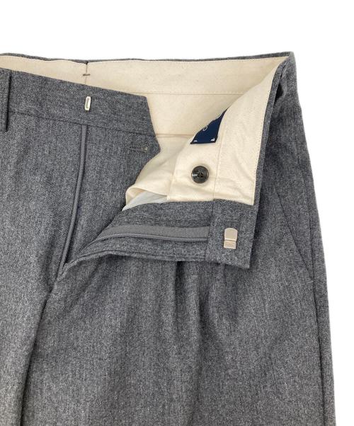 GERMANO（ジェルマーノ）GERMANO (ジェルマーノ) ウールツータックパンツ グレー サイズ:44の古着・服飾アイテム