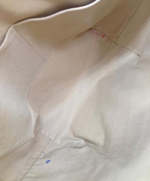 LOUIS VUITTON（ルイ ヴィトン）LOUIS VUITTON (ルイ ヴィトン) トートバッグ ホワイトの古着・服飾アイテム