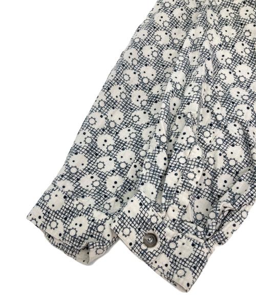 EMPORIO ARMANI（エンポリオアルマーニ）EMPORIO ARMANI (エンポリオアルマーニ) 90ｓ 総柄ボタンダウンシャツ ホワイト サイズ:Lの古着・服飾アイテム