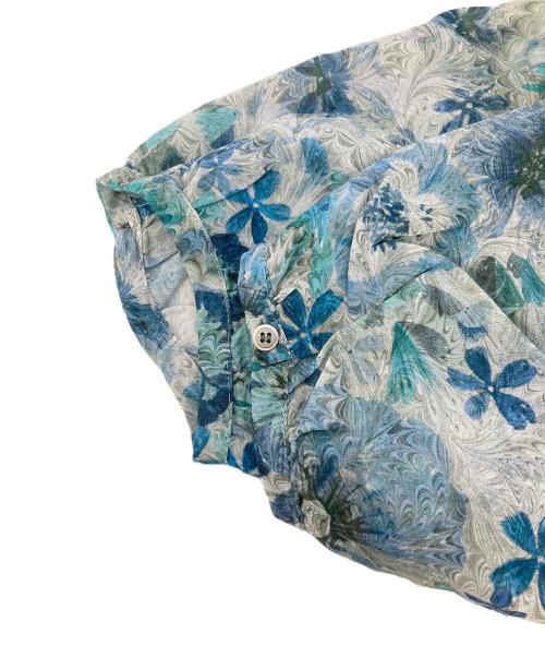 23区（ニジュウサンク）23区 (ニジュウサンク) 7分袖総柄シャツ ブルー サイズ:44の古着・服飾アイテム
