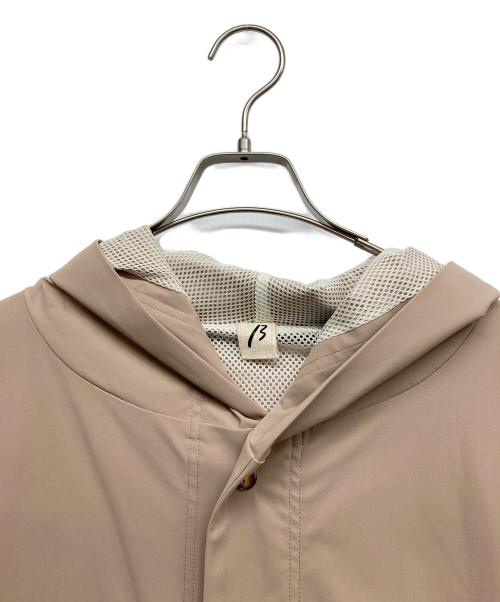 β（ベータ）β (ベータ) ハイコンパクトサテントリコット コート ベージュ サイズ:9の古着・服飾アイテム