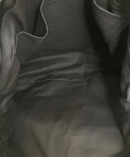 CCU（シーシーユー）CCU (シーシーユー) NEWSPAPER BAG L ブラック サイズ:Ｆの古着・服飾アイテム