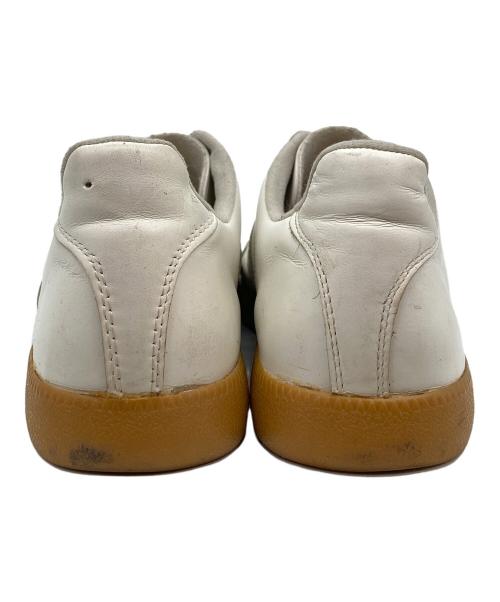 BW-SPORT（ビーダブルスポーツ）BW-SPORT (ビーダブルスポーツ) ジャーマントレーナー ホワイト サイズ:26.5の古着・服飾アイテム