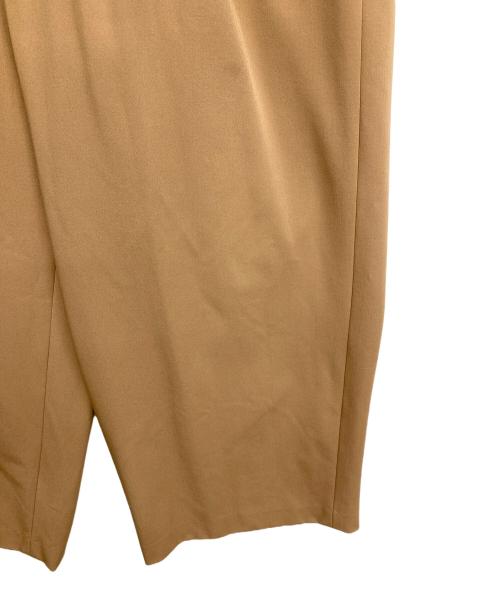 BLUE LABEL CRESTBRIDGE（ブルーレーベルクレストブリッジ）BLUE LABEL CRESTBRIDGE (ブルーレーベルクレストブリッジ) ストレッチギャバジンワイドパンツ ブラウン サイズ:38の古着・服飾アイテム