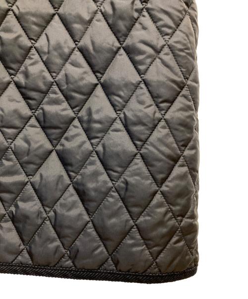 Barbour（バブアー）Barbour (バブアー) ラウンドカラー キルティング コート ブラック サイズ:38の古着・服飾アイテム