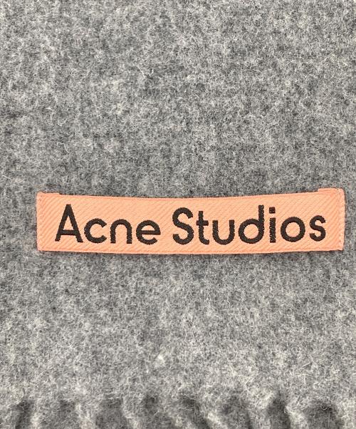 Acne studios（アクネ ストゥディオス）ACNE STUDIOS (アクネ ストゥディオス) ウールマフラー グレーの古着・服飾アイテム