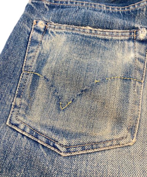 Hysteric Glamour（ヒステリックグラマー）Hysteric Glamour (ヒステリックグラマー) スタッズ HYSTERIC プリント ダメージデニム ブルー サイズ:W32の古着・服飾アイテム