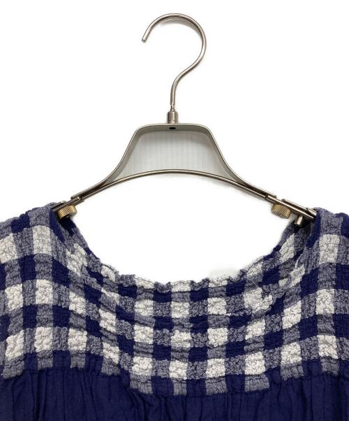 me ISSEY MIYAKE（ミーイッセイ ミヤケ）me ISSEY MIYAKE (ミーイッセイ ミヤケ) ノースリーブカットソー ネイビー サイズ:FREEの古着・服飾アイテム