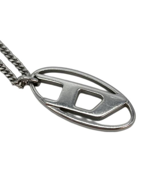 DIESEL（ディーゼル）DIESEL (ディーゼル) Dロゴネックレス シルバーの古着・服飾アイテム