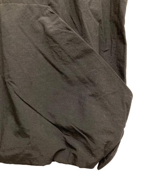 teatora（テアトラ）teatora (テアトラ) 半袖フーデッドプルオーバー ブラック サイズ:46の古着・服飾アイテム
