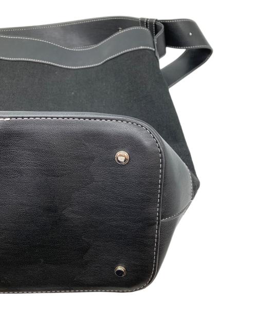 &MyuQ（アンドミューク）&MyuQ (アンドミューク) バケツ型キャンバスショルダーバッグ ブラックの古着・服飾アイテム