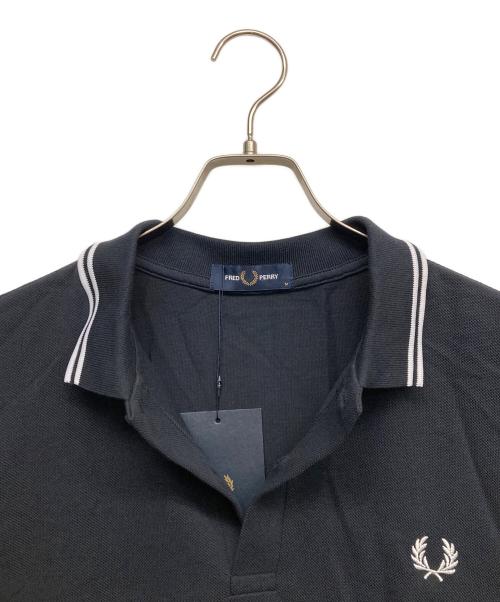 FRED PERRY（フレッドペリー）FRED PERRY (フレッドペリー) ポロシャツ ネイビー サイズ:M 未使用品の古着・服飾アイテム