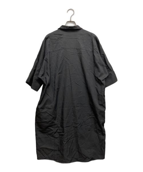 icB（アイシービー）icB (アイシービー) 半袖シャツワンピース ブラック サイズ:2の古着・服飾アイテム