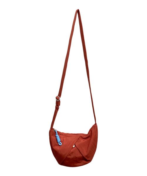 CAMPER（カンペール）CAMPER (カンペール) ナイロンショルダーバッグ レッドの古着・服飾アイテム