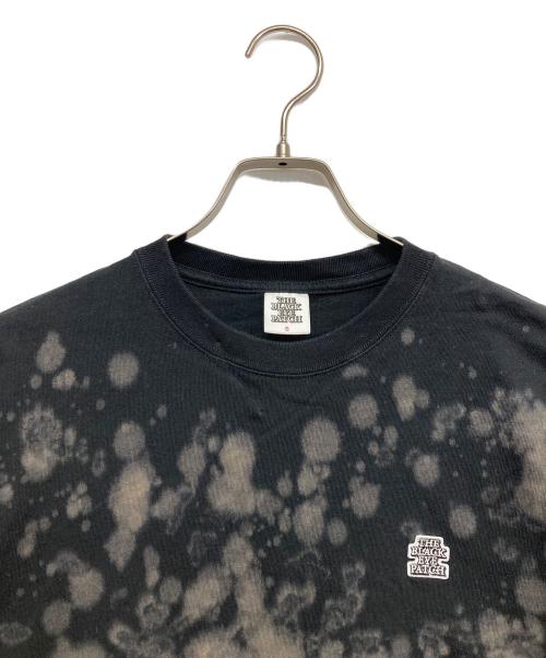THE BLACK EYE PATCH（ブラックアイパッチ）THE BLACK EYE PATCH (ブラックアイパッチ) SMALL OG ACID SPLATTERED TEE ブラック サイズ:Sの古着・服飾アイテム