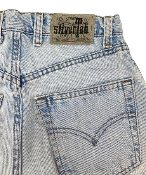 LEVI'S（リーバイス）LEVI'S (リーバイス) シルバータブバギーデニムパンツ ブルー サイズ:W28の古着・服飾アイテム