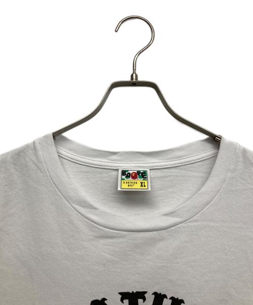 BAPE BY A BATHING APE（ベイプバイアベイシングエイプ）BAPE BY A BATHING APE (ベイプバイアベイシングエイプ) PIRATE STOREプリントTシャツ ネイビー サイズ:XLの古着・服飾アイテム