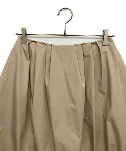 FOXEY NEWYORK（フォクシーニューヨーク）FOXEY NEWYORK (フォクシーニューヨーク) バルーンスカート ベージュ サイズ:40の古着・服飾アイテム
