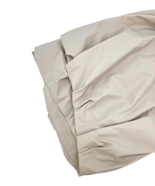 FOXEY NEWYORK（フォクシーニューヨーク）FOXEY NEWYORK (フォクシーニューヨーク) バルーンスカート ベージュ サイズ:40の古着・服飾アイテム